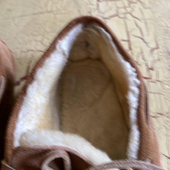 Gently used Mens LL bean slippers size 13 medium - Picture 3 of 11